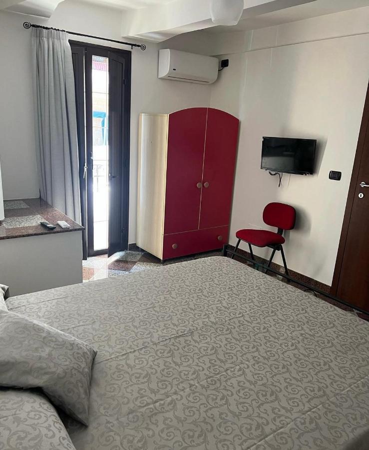 La Matrice Hotell Palmi Exteriör bild